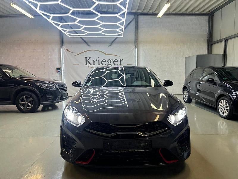 Gebraucht Kia ProCeed 204 PS (150 kW) 2023 (h8g) pentametal met. Kombi