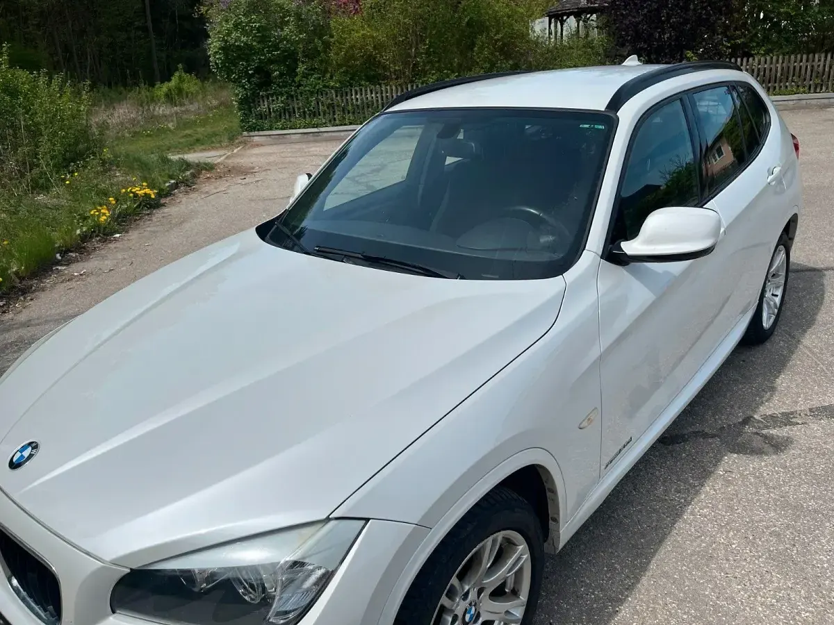 Second-hand BMW X1 M Sport 177 CP (130 kW) 2011 Alb SUV