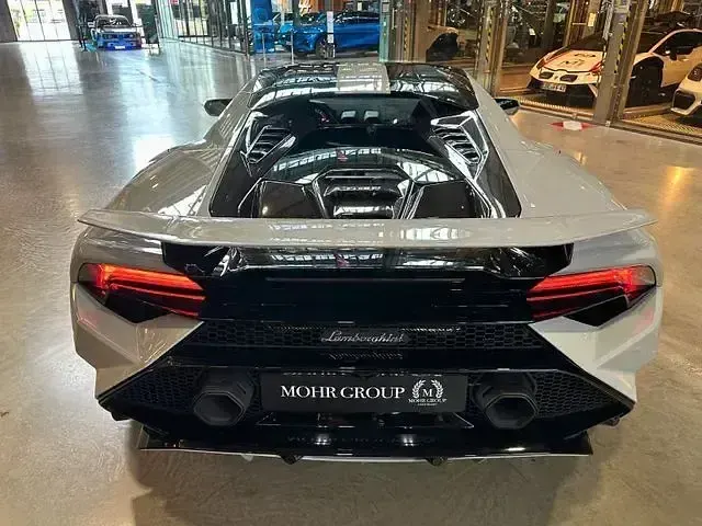 Gebraucht Lamborghini Huracán 641 PS (471 kW) 2024 Grau Coupé