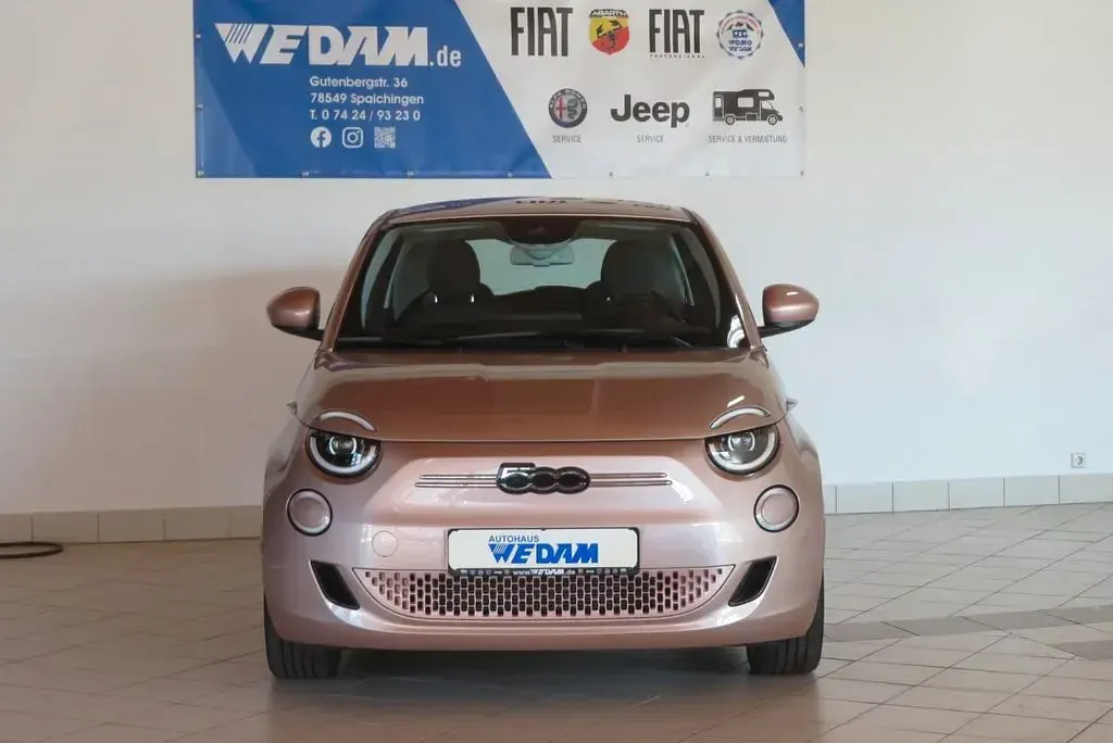 Gebraucht Fiat 500e Icon 86 kW (118 PS) 2022 Rot Limousine