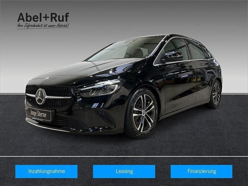 Schwarz Gebraucht 2024 Mercedes B200 Progressive Van / Kleinbus | 28.749 € (Superpreis) - Bild 1/4