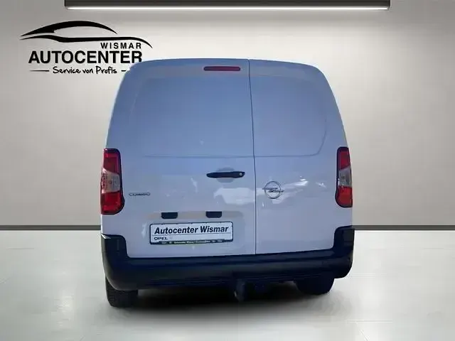 Occasion Opel Combo Edition 102 ch (75 kW) 2023 Blanc