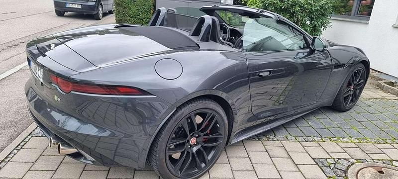 Gebraucht Jaguar F-Type R 551 PS (405 kW) 2018 Grau Cabrio