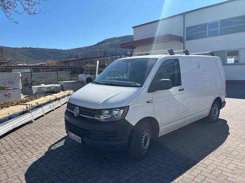 Gebraucht VW Transporter 150 PS (110 kW) 2019 Weiß Van