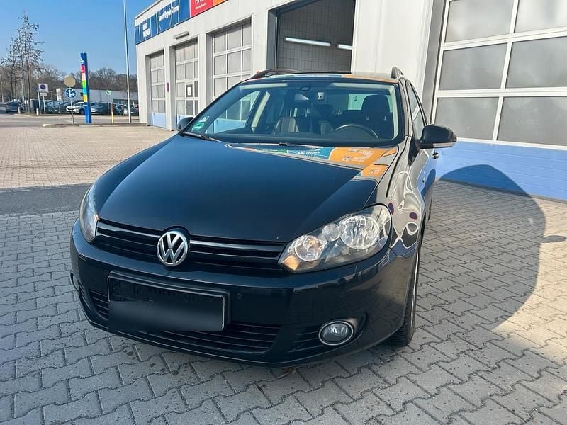 Gebraucht VW Golf VII 140 PS (102 kW) 2012 Schwarz Kombi