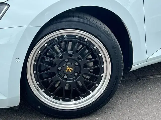 Gebraucht Skoda Superb Style 179 PS (131 kW) 2017 Laserweiss Limousine