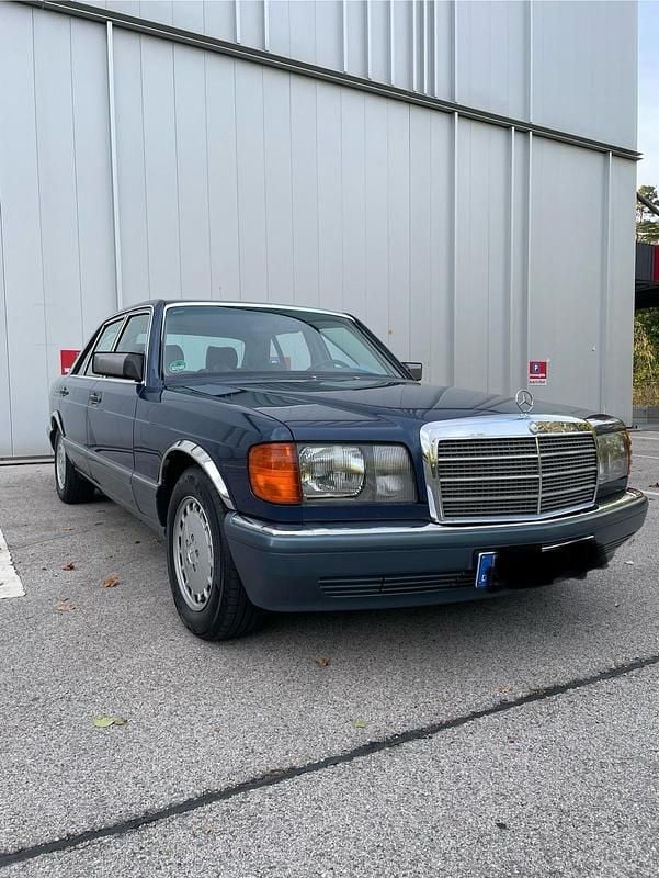 Gebraucht Mercedes 300 180 PS (132 kW) 1990 Blau Limousine