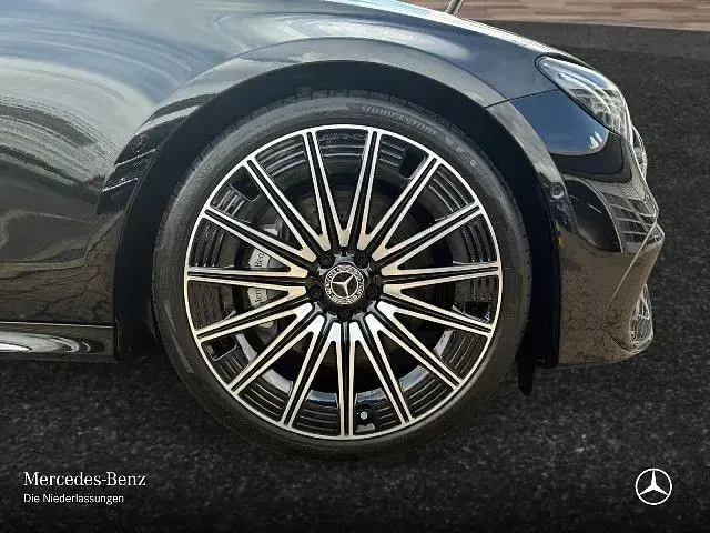 Gebraucht Mercedes E200 Advanced 204 PS (150 kW) 2025 Schwarz Limousine