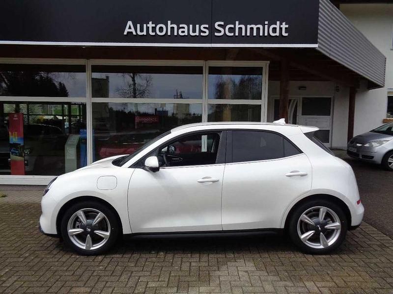 Neu Ora 03 125 kW (171 PS) 2025 Weiß Kleinwagen