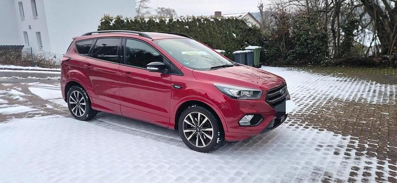 Gebraucht Ford Kuga ST-Line 180 PS (132 kW) 2020 SUV