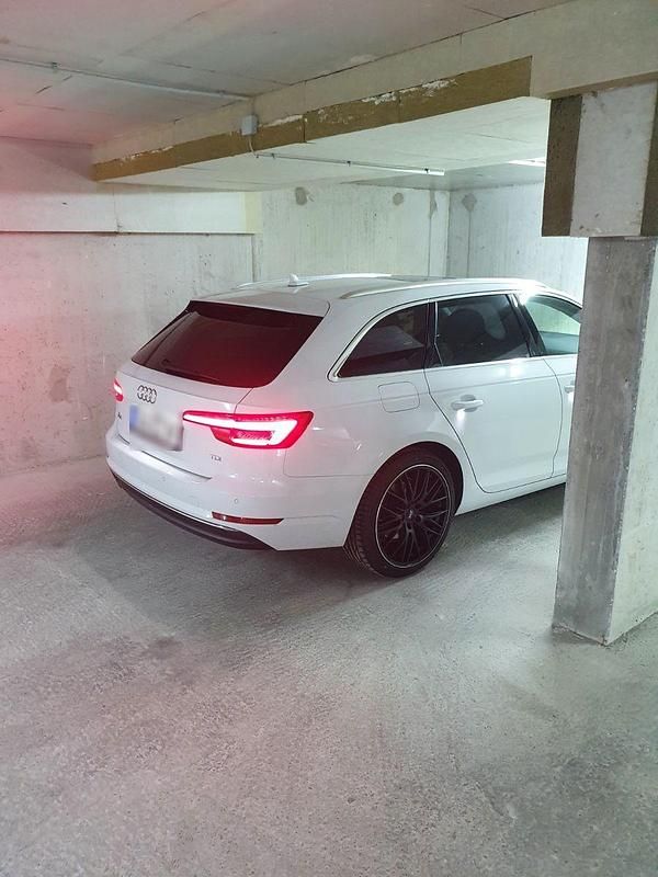 Gebraucht Audi A4 Sport 190 PS (139 kW) 2016 Weiß Kombi