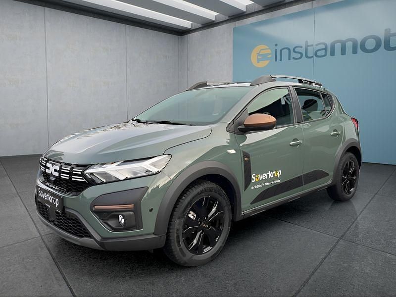 Grau Gebraucht 2024 Dacia Sandero Stepway Kleinwagen | 19.499 € (Etwas zu teuer) - Bild 1/4