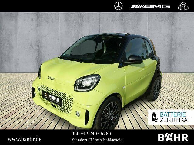 Bodypanels in lime green (metallic) Gebraucht 2022 Smart ForTwo Coupé Prime Kleinwagen | 15.850 € (Fairer Preis) - Bild 1/4