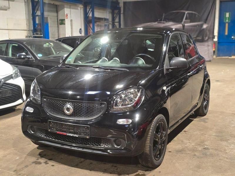 Gebraucht Smart ForFour Basis 71 PS (52 kW) 2015 Schwarz Kleinwagen