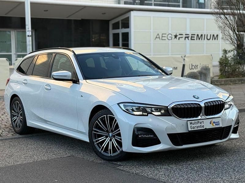 Gebraucht BMW 320 M Sport 190 PS (139 kW) 2020 Mineralweiss Kombi