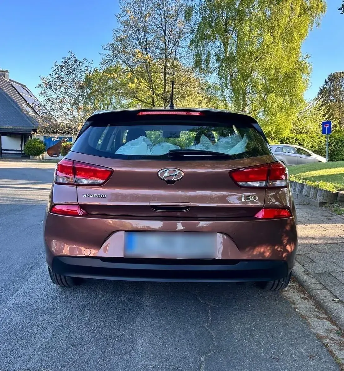 Gebraucht Hyundai i30 Select 120 PS (88 kW) 2018 Braun Limousine