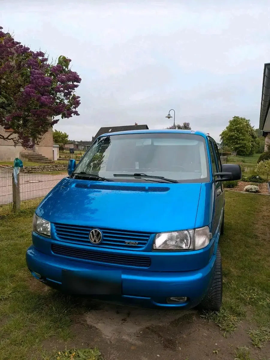 Usata VW T4 102 CV (75 kW) 2001 Blu Furgone