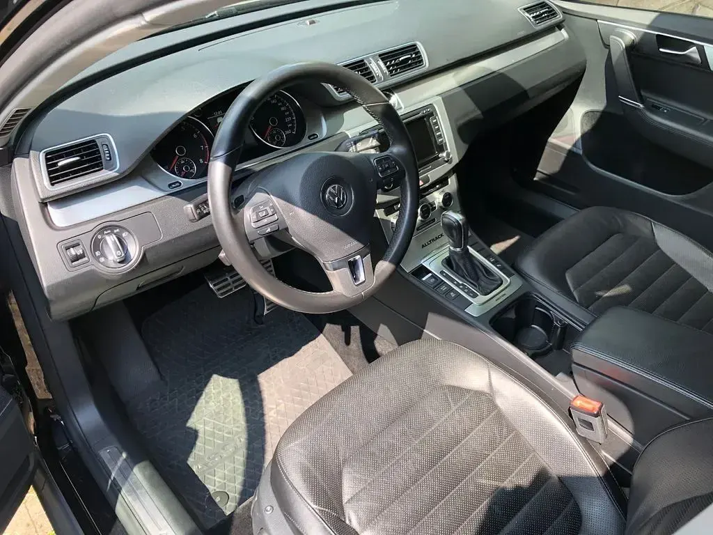 Gebraucht VW Passat Alltrack 211 PS (155 kW) 2013 Schwarz Kombi