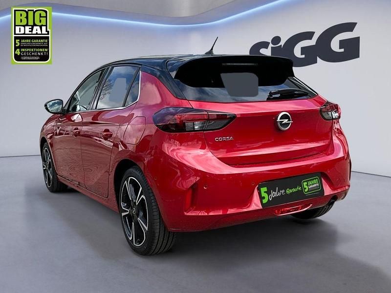 Gebraucht Opel Corsa Elegance 101 PS (74 kW) 2022 Chili rot/kardio rot (metallic) Kleinwagen