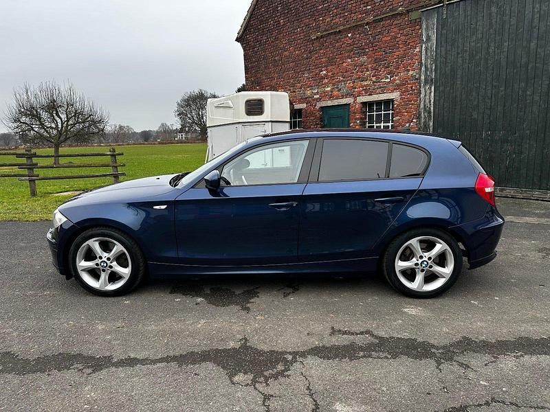 Gebraucht BMW 123 204 PS (150 kW) 2010 Blau Kleinwagen