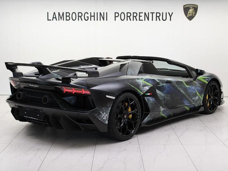 Gebraucht Lamborghini Aventador 770 PS (566 kW) 2022 Weiß Cabrio