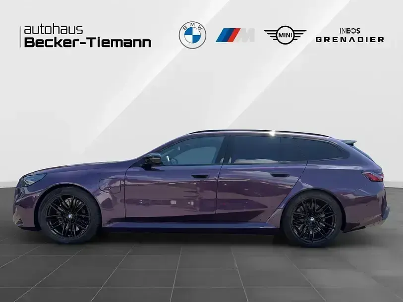 Gebraucht BMW M5 Sport Line 727 PS (534 kW) 2025 Violet Kombi