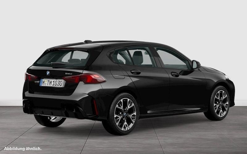 Gebraucht BMW 120 Shadowline 163 PS (119 kW) 2025 Schwarz Kleinwagen