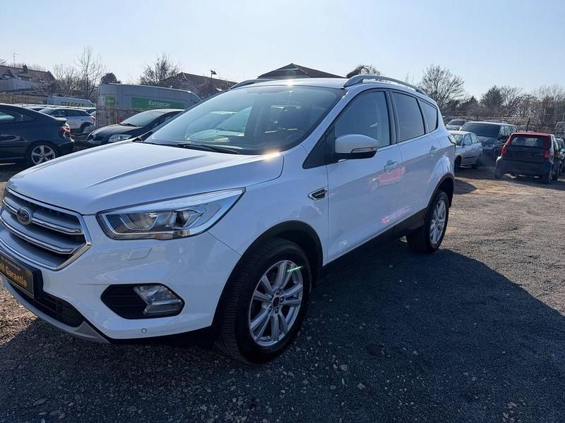 Gebraucht Ford Kuga Cool & Connect 150 PS (110 kW) 2018 Weiß SUV