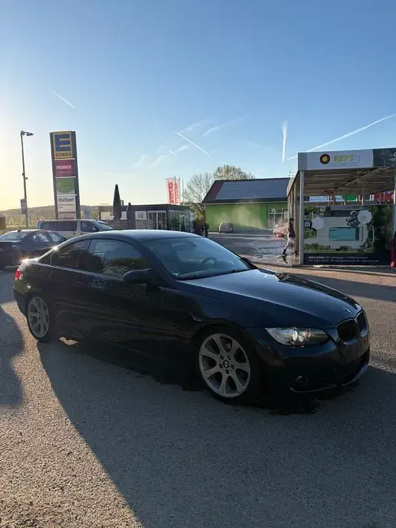 Używany BMW 320 170 KM (125 kW) 2008 Niebieski Coupe