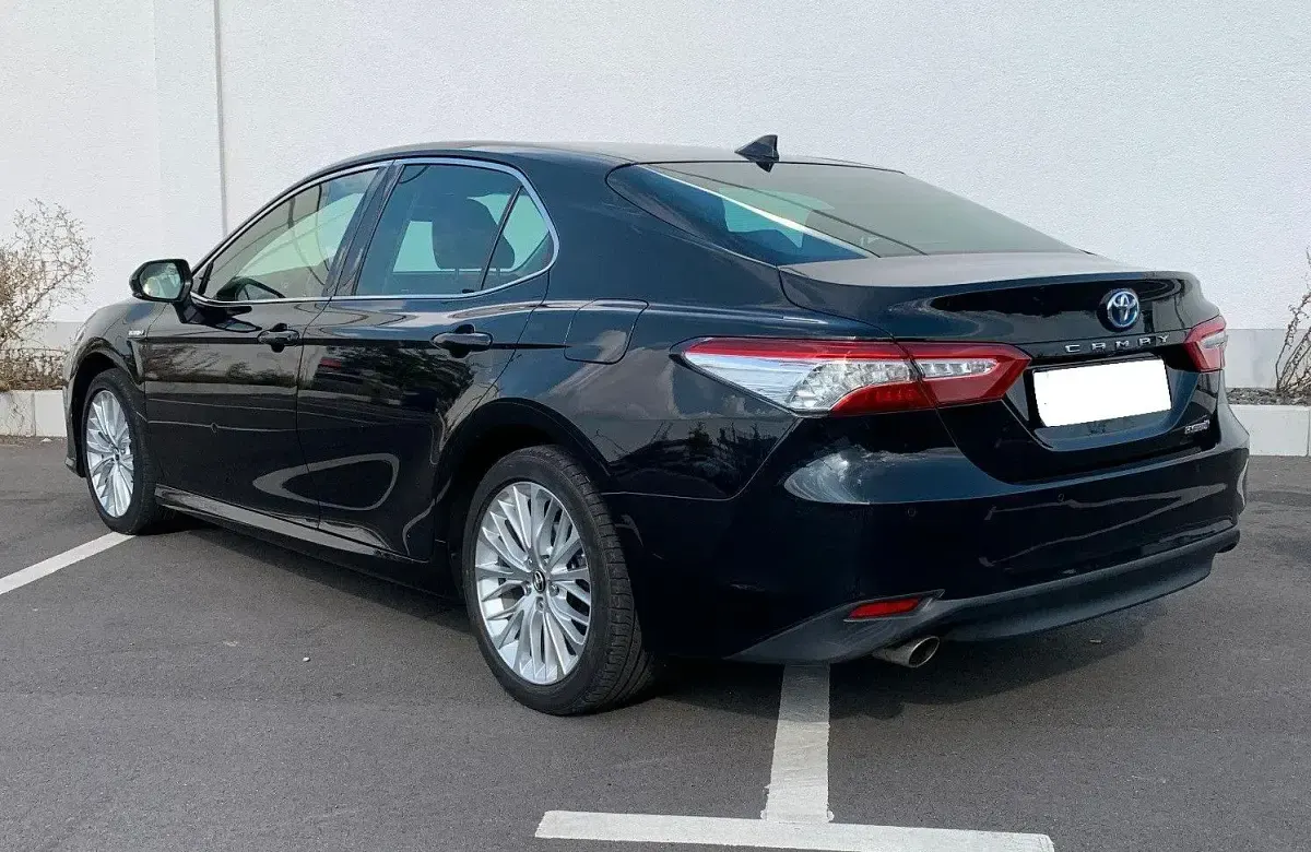 Gebraucht Toyota Camry Hybrid Executive 194 PS (142 kW) 2019 Schwarz Limousine
