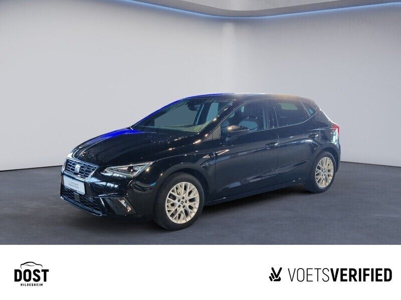 Schwarz Gebraucht 2024 Seat Ibiza FR Limousine | 19.360 € (Fairer Preis) - Bild 1/4
