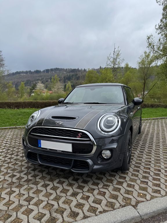 Grau Gebraucht 2019 Mini Cooper S Kleinwagen | 18.499 € (Guter Preis) - Bild 1/4