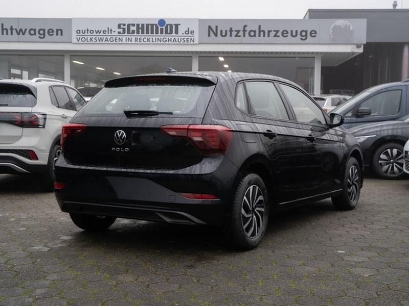 Usata VW Polo Life 80 CV (58 kW) 2025 Nero Berlina