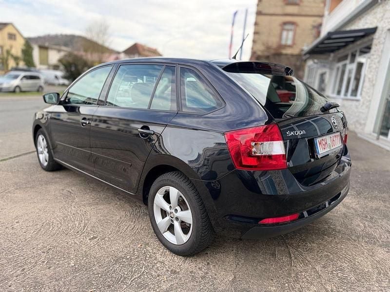 Gebraucht Skoda Rapid Ambition 86 PS (63 kW) 2014 Schwarz Kleinwagen