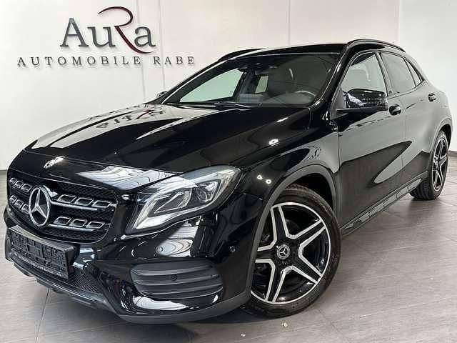 Schwarz Gebraucht 2017 Mercedes GLA250 AMG line SUV | 22.449 € (Fairer Preis) - Bild 1/4