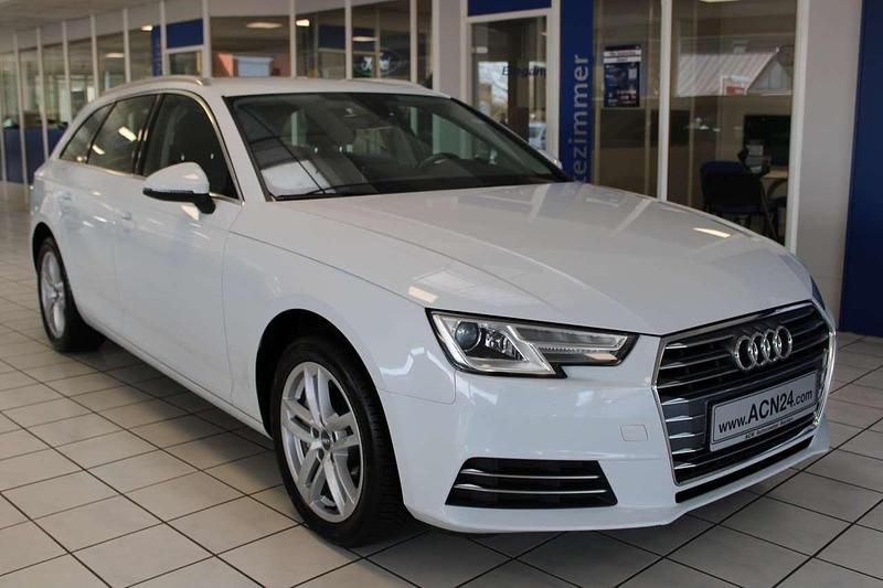 Gebraucht Audi A4 Sport 190 PS (139 kW) 2017 Gletscherweiß metallic Kombi