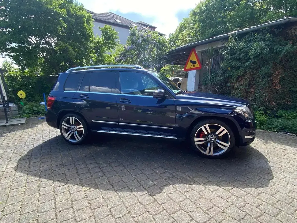 Gebraucht Mercedes GLK220 170 PS (125 kW) 2014 Blau SUV