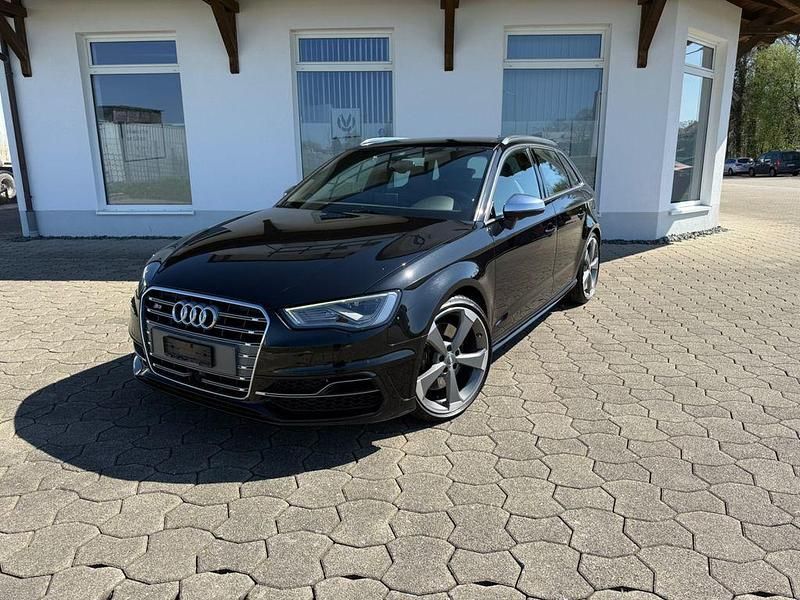 Gebraucht Audi S3 Advanced 300 PS (220 kW) 2013 Schwarz Limousine