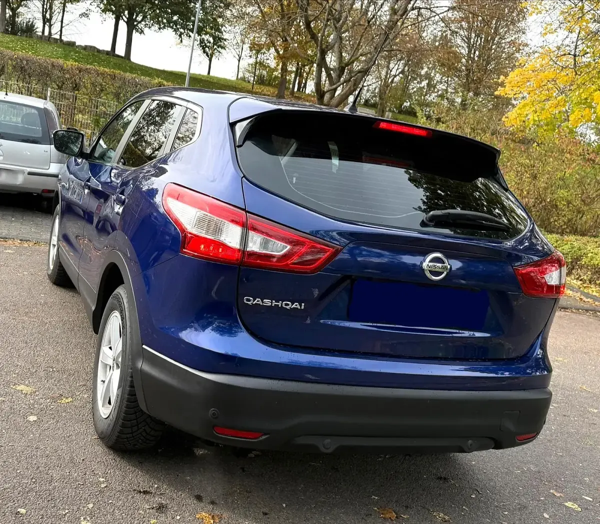 Gebraucht Nissan Qashqai 116 PS (85 kW) 2016 Blau SUV