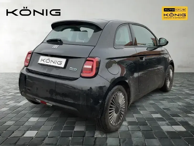 Gebraucht Fiat 500e 86 kW (118 PS) 2023 Schwarz Kleinwagen
