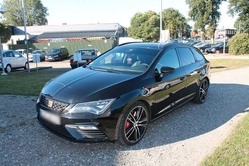 Schwarz Gebraucht 2017 Cupra Leon Kombi | 16.900 € (Superpreis) - Bild 1/4