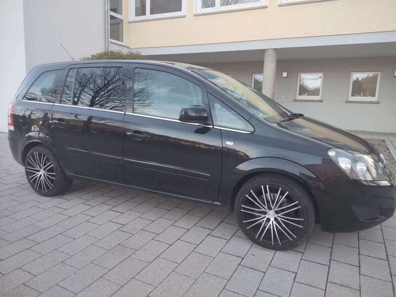 Opel Zafira B gebraucht kaufen in Hechingen Preis 7900 eur - Int