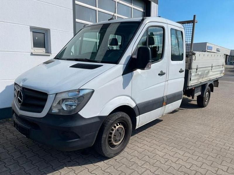 Arktikweiss Gebraucht 2018 Mercedes Sprinter Van | 16.800 € - Bild 1/4