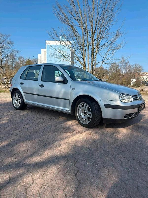 Gebraucht VW Golf IV 75 PS (55 kW) 2000 Limousine