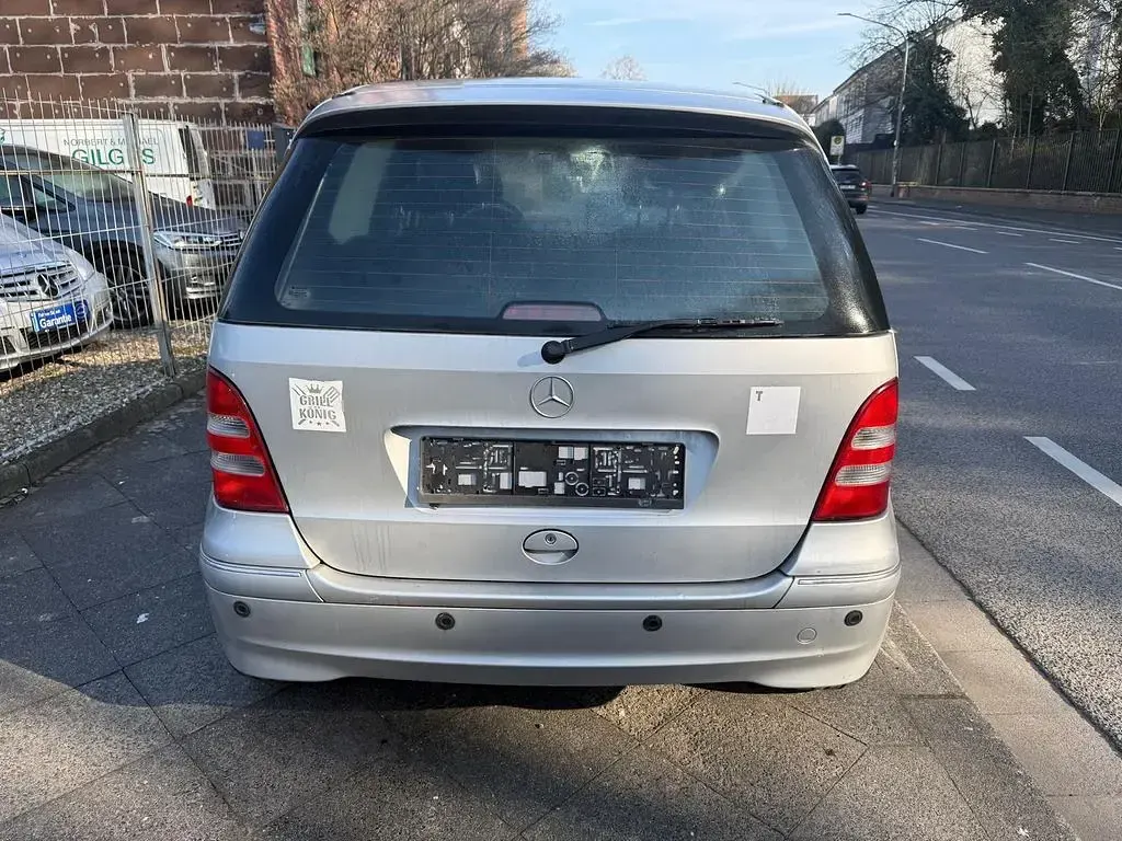 Gebraucht Mercedes A140 Classic 82 PS (60 kW) 2002 Silber Kleinwagen