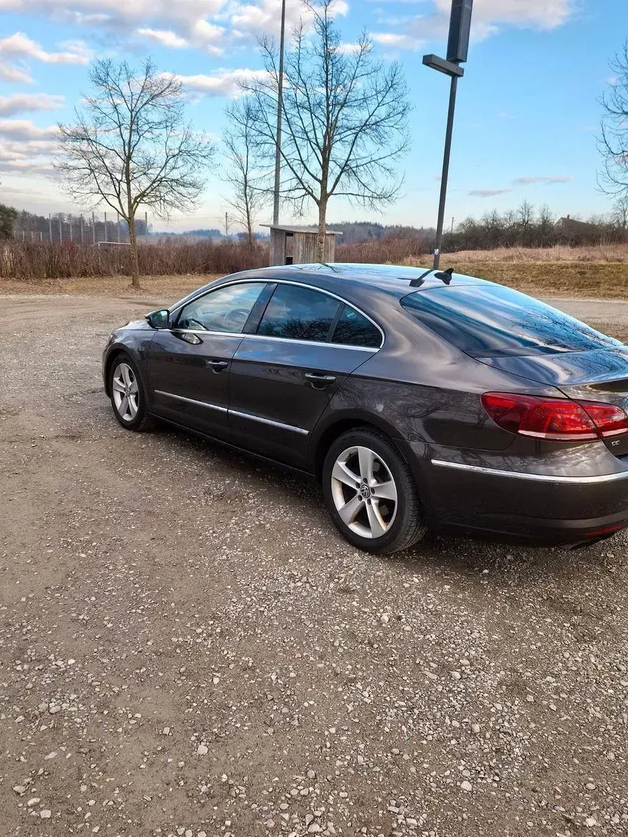 Occasion VW CC 140 ch (102 kW) 2014 Marron Berline