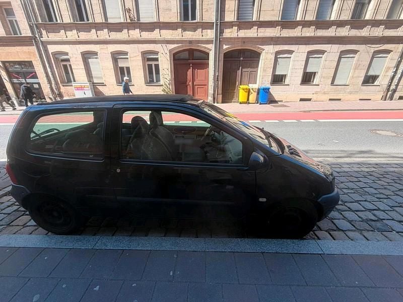 Gebraucht Renault Twingo 58 PS (42 kW) 2004 Schwarz Kleinwagen