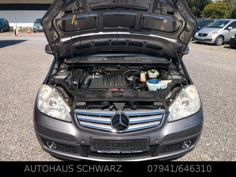 Gebraucht Mercedes A200 Avantgarde 140 PS (102 kW) 2009 Grau Limousine