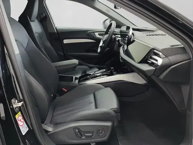 Gebraucht Audi A5 Ambiente 204 PS (150 kW) 2025 Mythosschwarz metallic Kombi