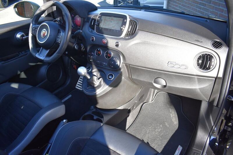 Gebraucht Abarth 500C Competizione 179 PS (131 kW) 2019 Schwarz Cabrio